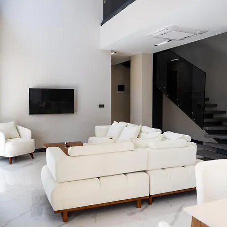 Hotel Seven Luxury *
